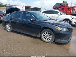 4T1B11HK2JU042001 2018 TOYOTA CAMRY