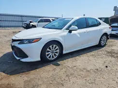 4T1B11HK2JU042421 2018 TOYOTA CAMRY