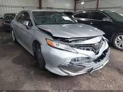 4T1B11HK2JU043553 2018 TOYOTA CAMRY