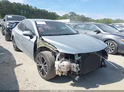4T1B11HK2JU043746 2018 TOYOTA CAMRY
