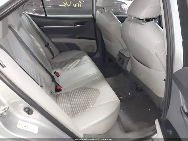 4T1B11HK2JU044007 2018 TOYOTA CAMRY - Image 8