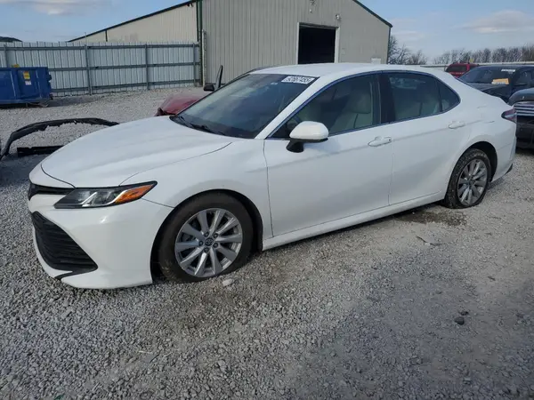 4T1B11HK2JU053483 2018 TOYOTA CAMRY - Image 1