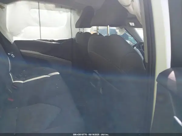 4T1B11HK2JU057047 2018 TOYOTA CAMRY - Image 8
