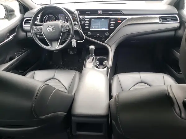 4T1B11HK2JU061955 2018 TOYOTA CAMRY - Image 8