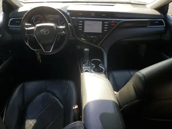 4T1B11HK2JU071644 2018 TOYOTA CAMRY - Image 8