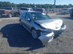 4T1B11HK2JU073054 2018 TOYOTA CAMRY