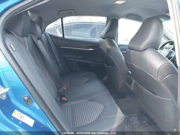 4T1B11HK2JU076228 2018 TOYOTA CAMRY - Image 8