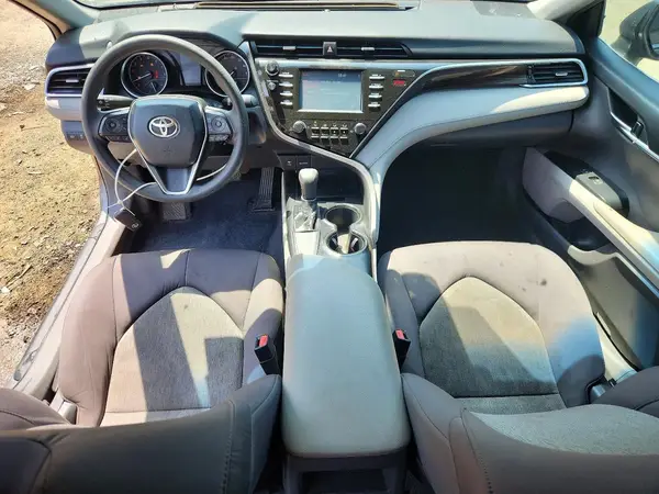 4T1B11HK2JU077315 2018 TOYOTA CAMRY - Image 8