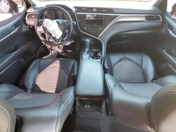 4T1B11HK2JU079310 2018 TOYOTA CAMRY - Image 8