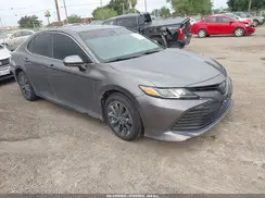 4T1B11HK2JU080098 2018 TOYOTA CAMRY