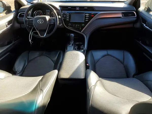 4T1B11HK2JU082109 2018 TOYOTA CAMRY - Image 8