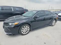 4T1B11HK2JU082806 2018 TOYOTA CAMRY