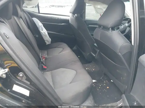 4T1B11HK2JU086998 2018 TOYOTA CAMRY - Image 8