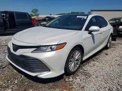 4T1B11HK2JU087424 2018 TOYOTA CAMRY