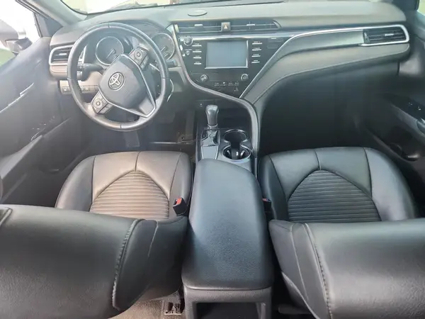 4T1B11HK2JU088332 2018 TOYOTA CAMRY - Image 8