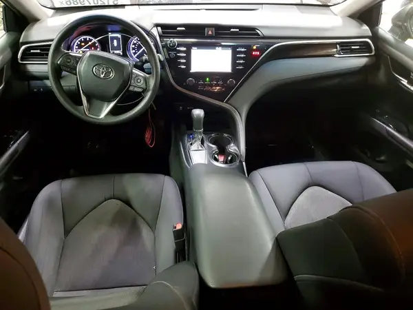 4T1B11HK2JU091022 2018 TOYOTA CAMRY - Image 8