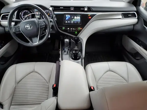4T1B11HK2JU092509 2018 TOYOTA CAMRY - Image 8