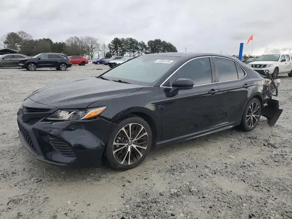4T1B11HK2JU094163 2018 TOYOTA CAMRY - Image 1