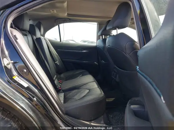 4T1B11HK2JU095216 2018 TOYOTA CAMRY - Image 8