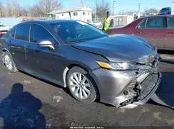 4T1B11HK2JU096835 2018 TOYOTA CAMRY