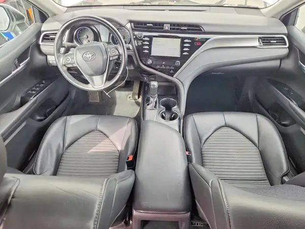 4T1B11HK2JU098679 2018 TOYOTA CAMRY - Image 8
