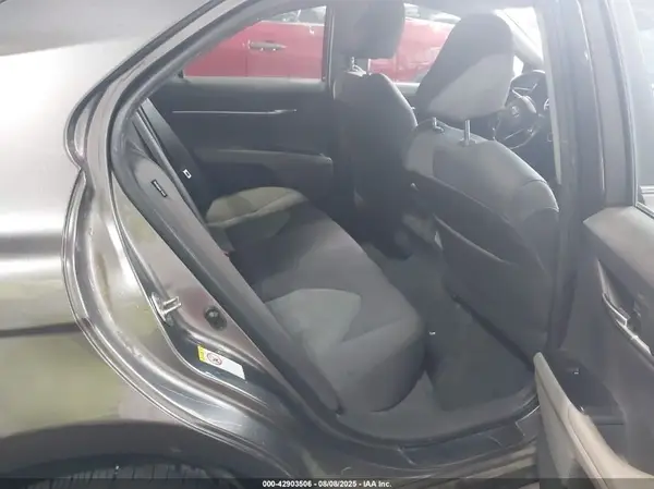 4T1B11HK2JU099931 2018 TOYOTA CAMRY - Image 8