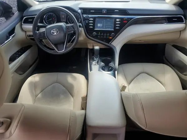 4T1B11HK2JU100530 2018 TOYOTA CAMRY - Image 8