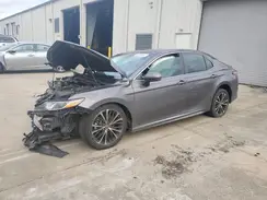 4T1B11HK2JU100561 2018 TOYOTA CAMRY