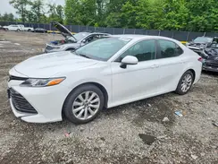 4T1B11HK2JU100625 2018 TOYOTA CAMRY