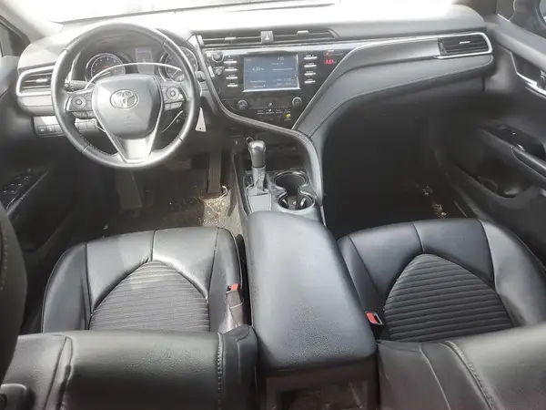 4T1B11HK2JU103783 2018 TOYOTA CAMRY - Image 8