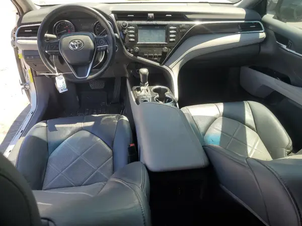 4T1B11HK2JU108756 2018 TOYOTA CAMRY - Image 8