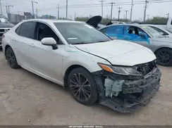 4T1B11HK2JU110751 2018 TOYOTA CAMRY
