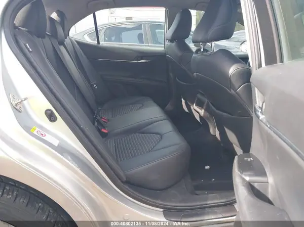 4T1B11HK2JU113763 2018 TOYOTA CAMRY - Image 8