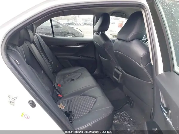 4T1B11HK2JU114170 2018 TOYOTA CAMRY - Image 8