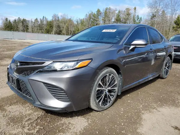 4T1B11HK2JU114816 2018 TOYOTA CAMRY - Image 1