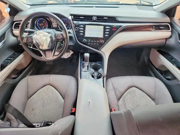 4T1B11HK2JU115965 2018 TOYOTA CAMRY - Image 8