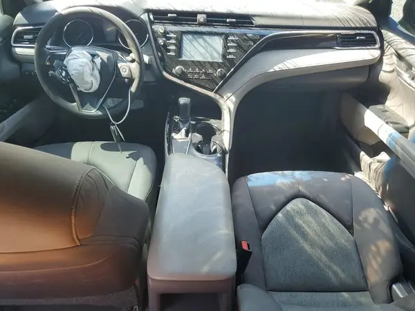 4T1B11HK2JU119093 2018 TOYOTA CAMRY - Image 8