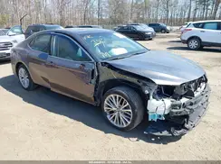 4T1B11HK2JU122253 2018 TOYOTA CAMRY