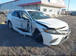 4T1B11HK2JU127064 2018 TOYOTA CAMRY