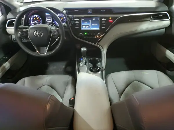 4T1B11HK2JU127484 2018 TOYOTA CAMRY - Image 8