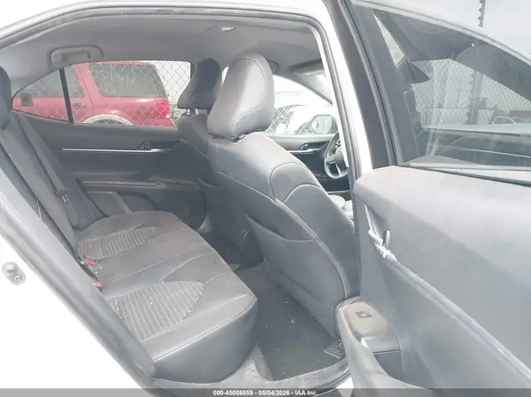 4T1B11HK2JU130966 2018 TOYOTA CAMRY - Image 8