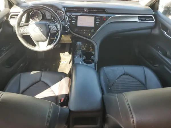 4T1B11HK2JU131485 2018 TOYOTA CAMRY - Image 8