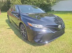 4T1B11HK2JU137982 2018 TOYOTA CAMRY