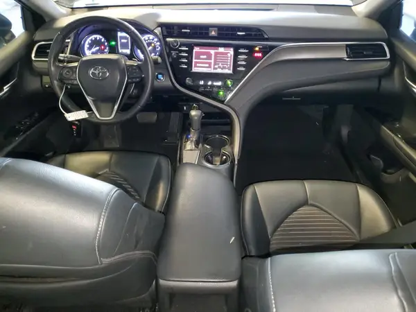 4T1B11HK2JU137982 2018 TOYOTA CAMRY - Image 8