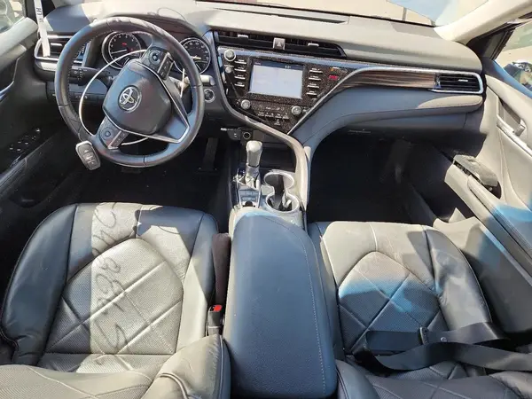 4T1B11HK2JU139134 2018 TOYOTA CAMRY - Image 8