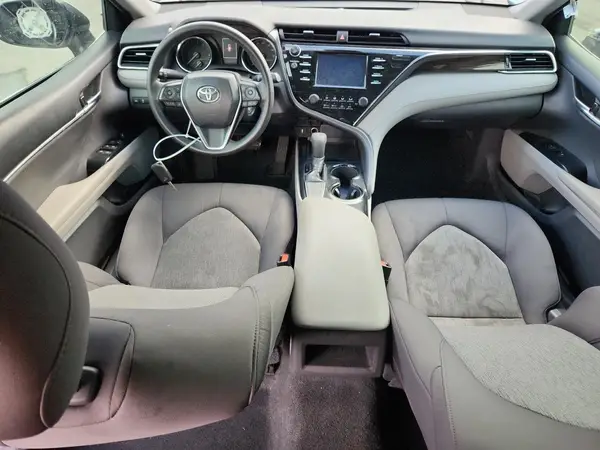 4T1B11HK2JU140090 2018 TOYOTA CAMRY - Image 8