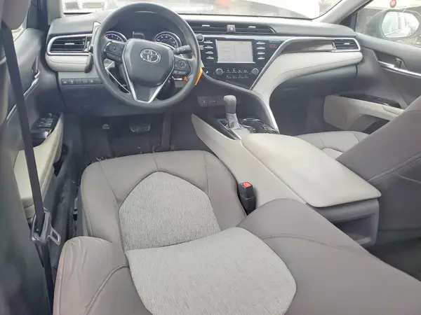 4T1B11HK2JU141692 2018 TOYOTA CAMRY - Image 8