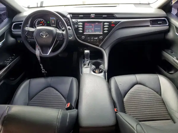 4T1B11HK2JU141840 2018 TOYOTA CAMRY - Image 8