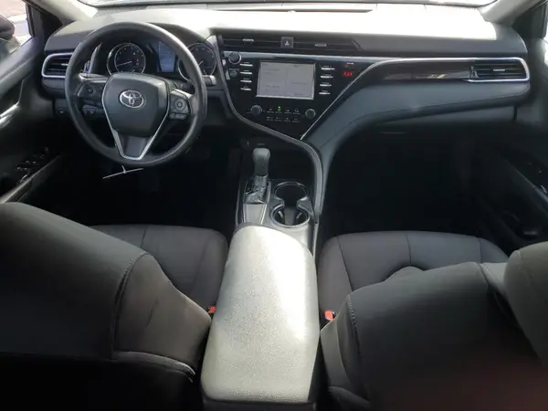 4T1B11HK2JU142065 2018 TOYOTA CAMRY - Image 8