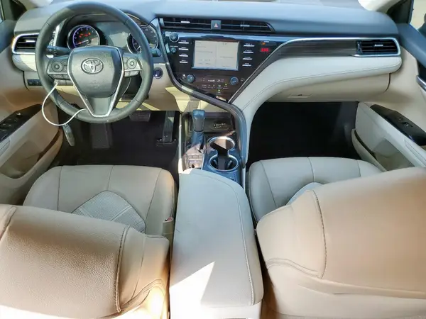 4T1B11HK2JU143426 2018 TOYOTA CAMRY - Image 8